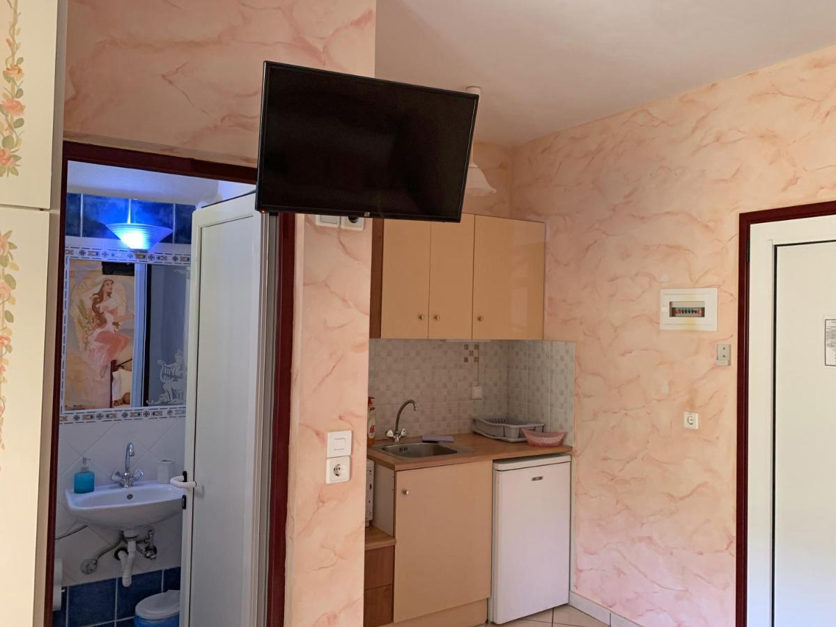 Akrotiri Rooms Агиокампос Екстериор снимка