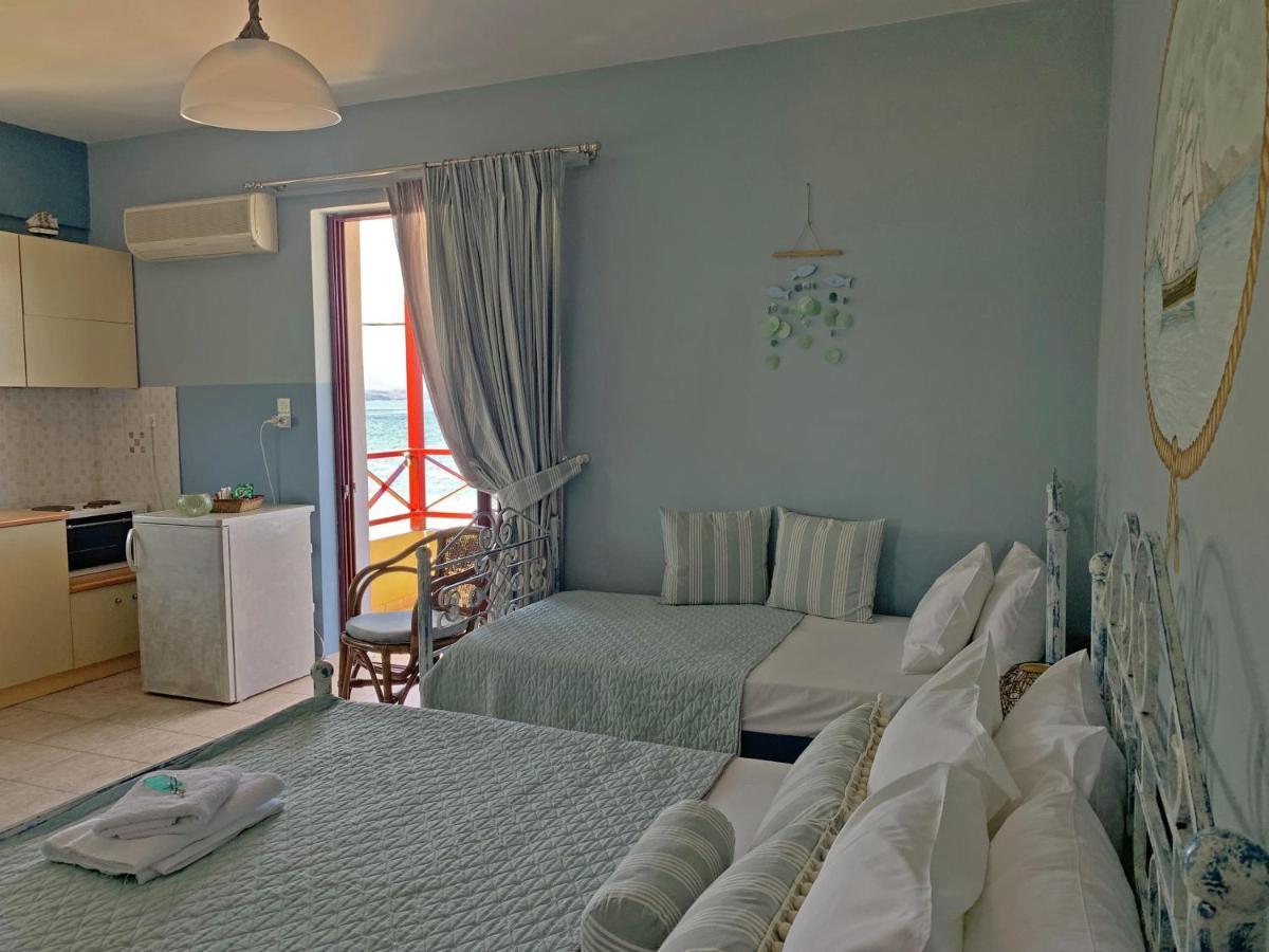 Akrotiri Rooms Агиокампос Екстериор снимка
