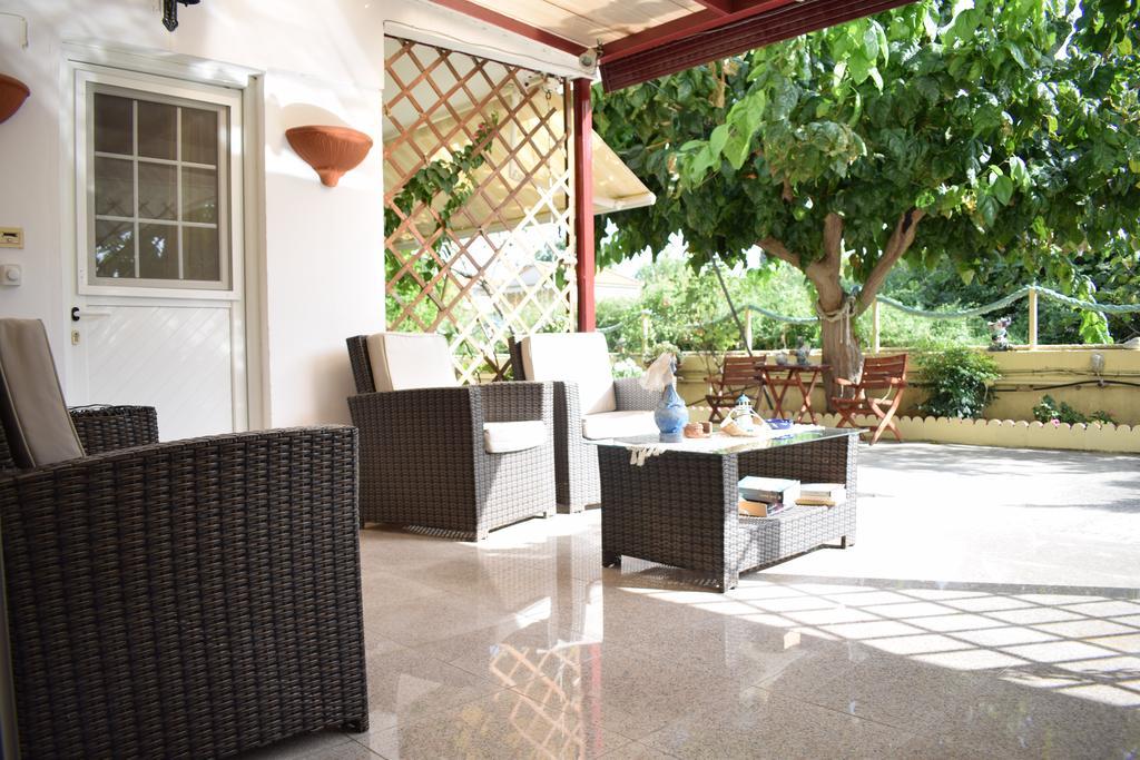 Akrotiri Rooms Агиокампос Екстериор снимка